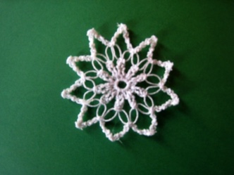 Tied Snowflake - 006