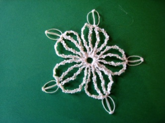 Tied Snowflake - 025