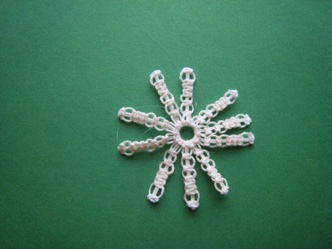 Tied Snowflake - 041