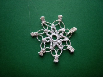 Tied Snowflake - 096