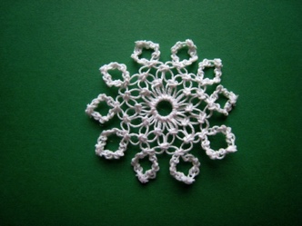 Tied Snowflake - 105