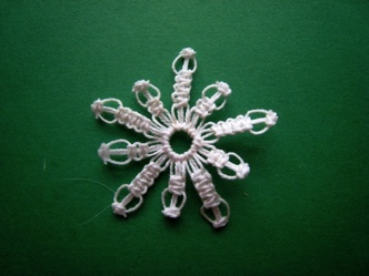 Tied Snowflake - 119