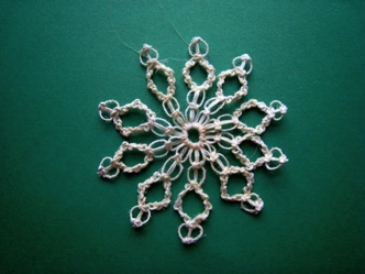 Tied Snowflake - 120