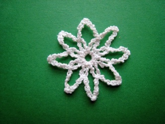 Tied Snowflake - 143