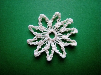 Tied Snowflake - 146