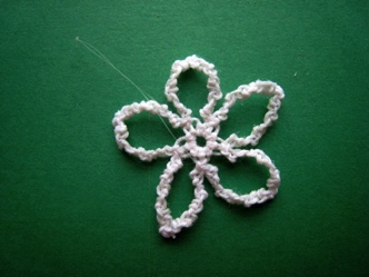 Tied Snowflake - 150