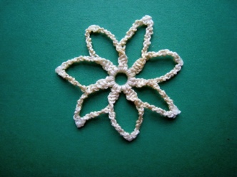 Tied Snowflake - 151